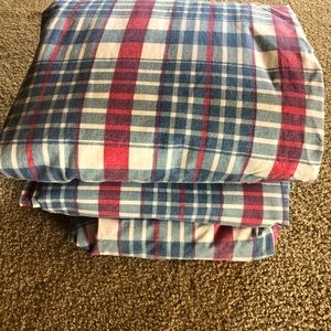 2 sets of Ralph Lauren twin sheets